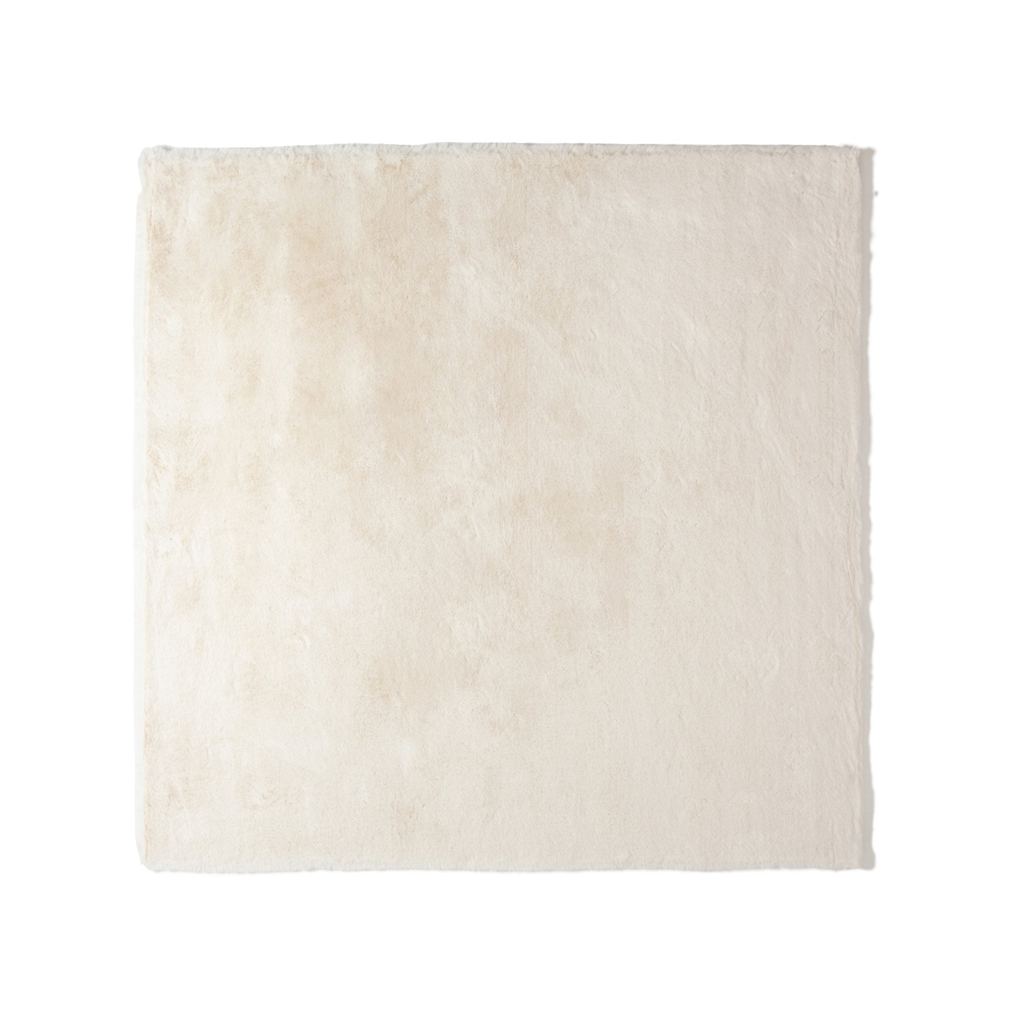 Mitis Rug 2 Large Ivory (W2000D2000)